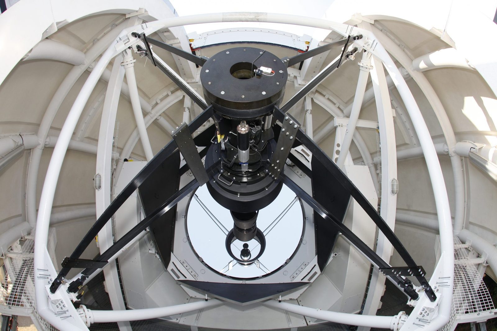 The 2.4-m Thai National Telescope