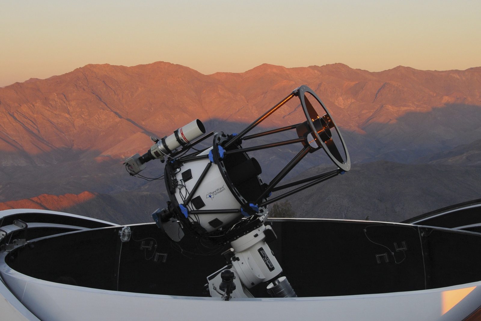 0.7-m Thai Robotic Telescope at Cerro Tololo, Chile